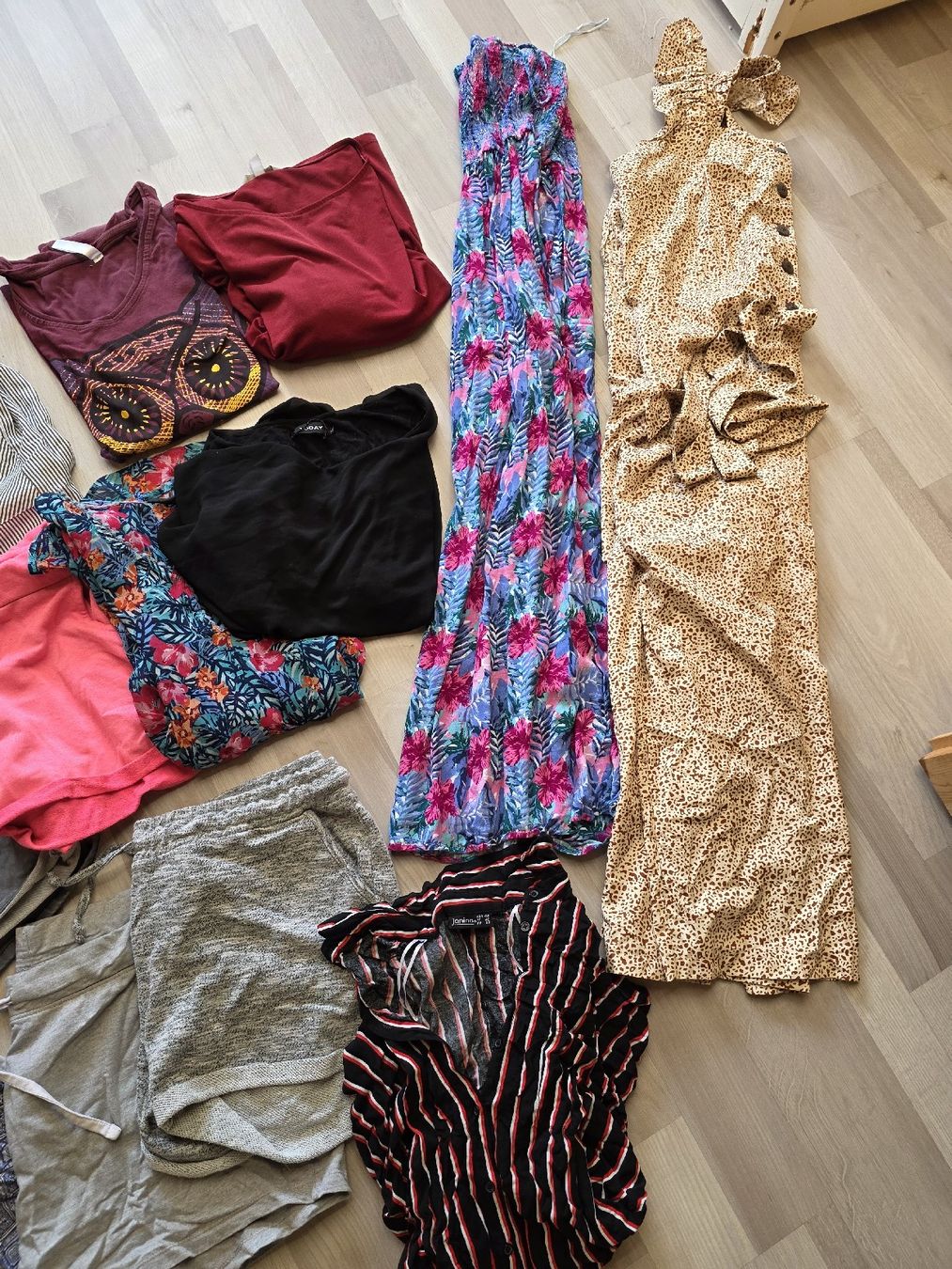 Kleiderpakete: 14 Teile Grösse 48/XXL – Gebraucht aus St. Peterzell von upcycling_ 2