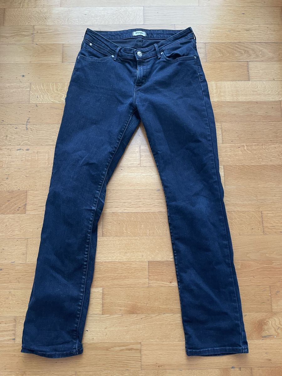 Jeans: Wrangler Jeans 29/30 – Usato da St. Gallen venduto da Emifrei