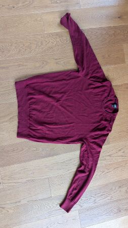 Uniqlo Wollpulli Burgunderrot