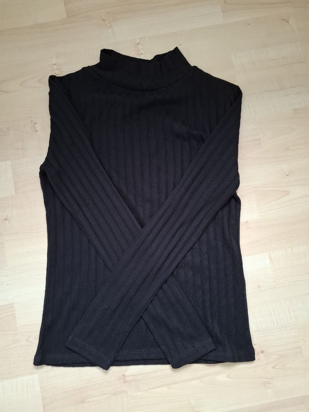 Maglioni & Felpe: Bequemes Rollkragenshirt, Versand möglich – Usato da Neuenhof venduto da summer_25 1