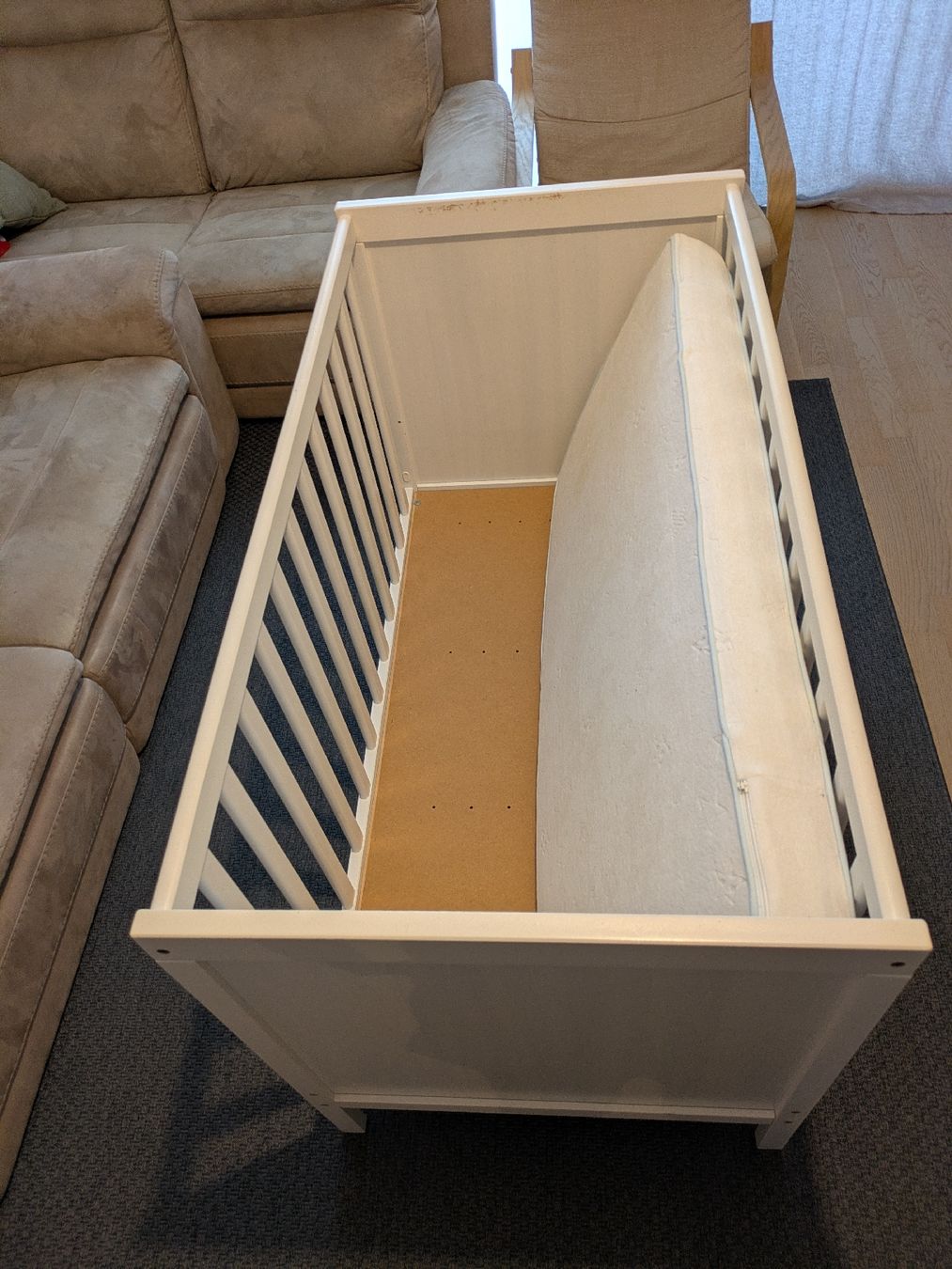 Letti: SUNDVIK Lit bébé, blanc, 60x120 cm avec matelas – Usato da Le Mont-sur-Lausanne venduto da elv_yyl8 3