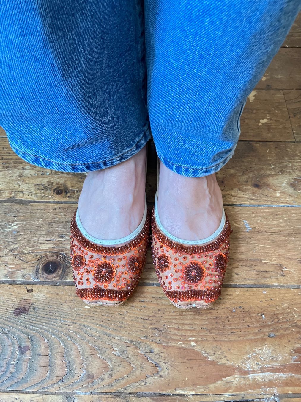 Scarpe da donna: Ballerines brodées de perles oranges - made in India – Usato da Genève venduto da sunflower.vintage 1