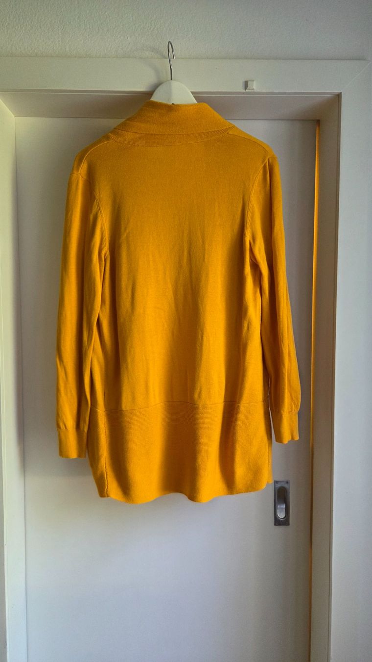 Giacche: Strickjacke Sonnengelb M – Usato da Fislisbach venduto da Maieriisli25 1