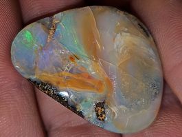 Massiver natürlicher australischer Boulderopal