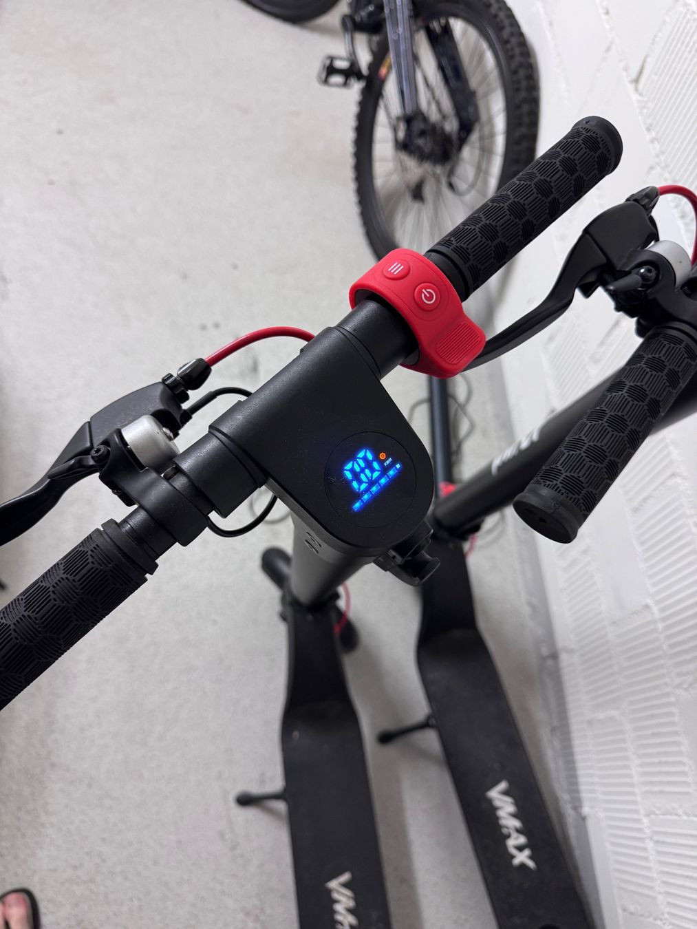 Scooters: V max R93 – Gebraucht aus Regensdorf von chr_gp2h 1