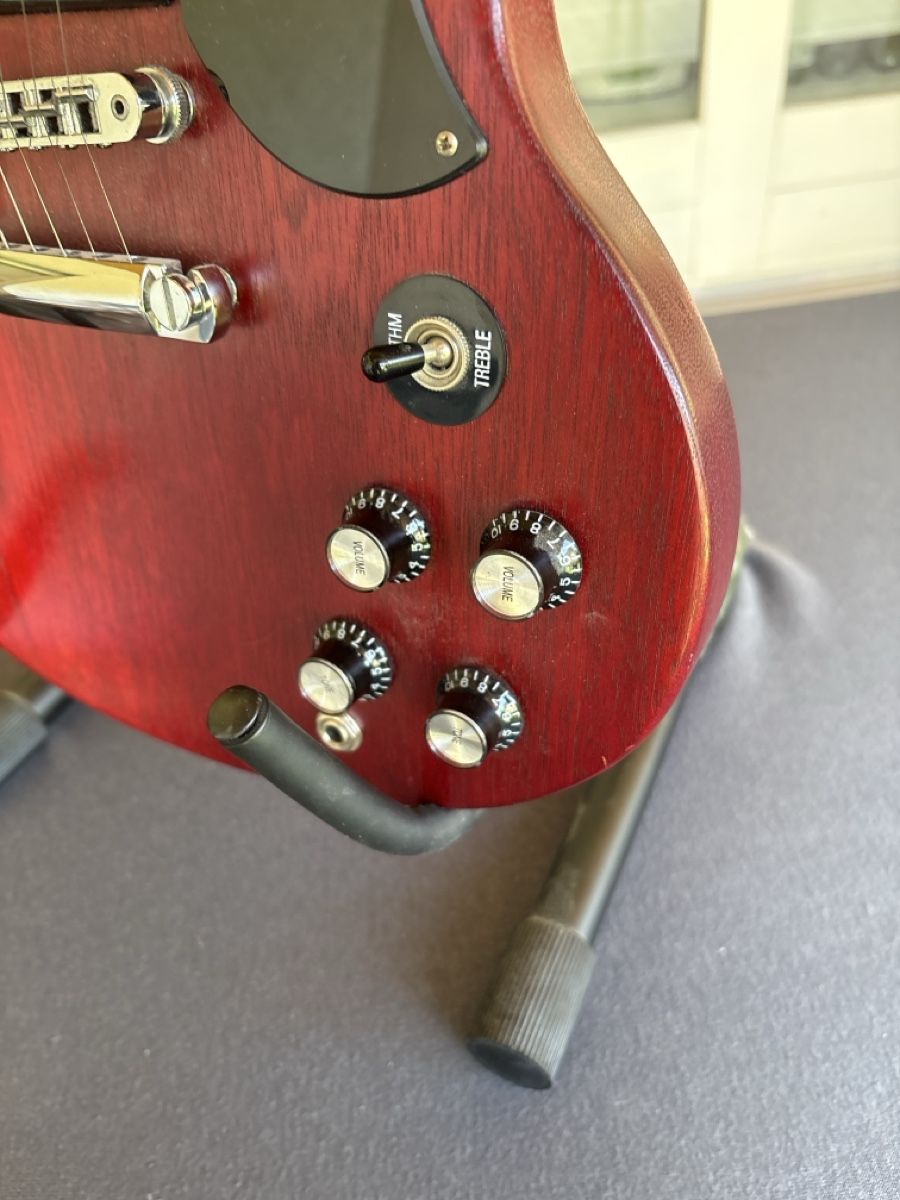 Gibson Strumenti musicali: Gibson SG Special T 2016 Satin Cherry – Usato da Visp venduto da Frederic_L. 5