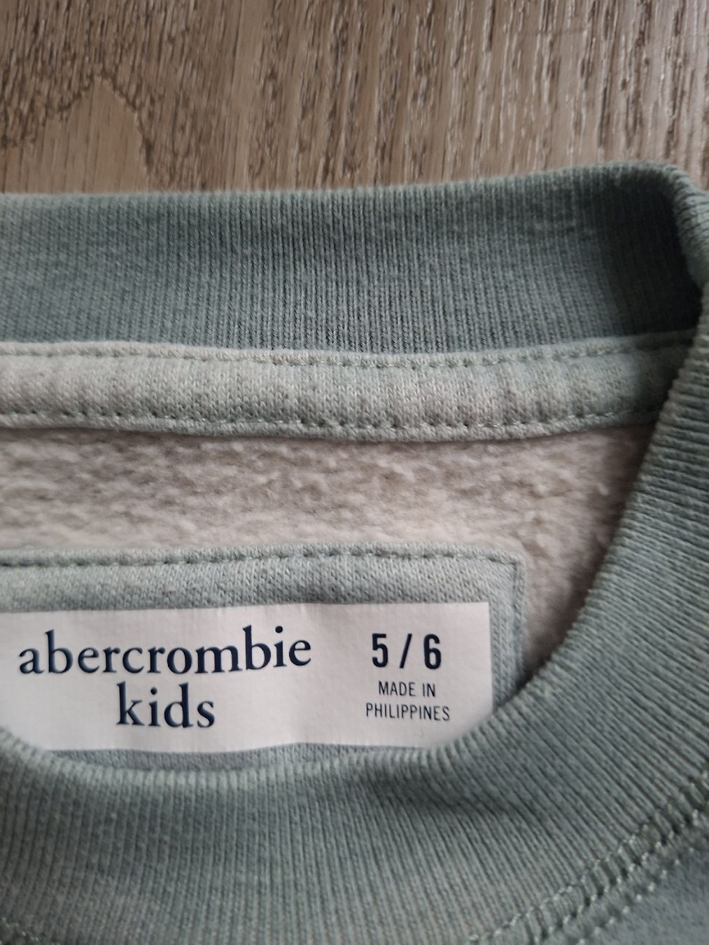 Kleiderpakete & -sets: lot de pull 5-6 ans  – Gebraucht aus Chavannes-de-Bogis von senator635 6