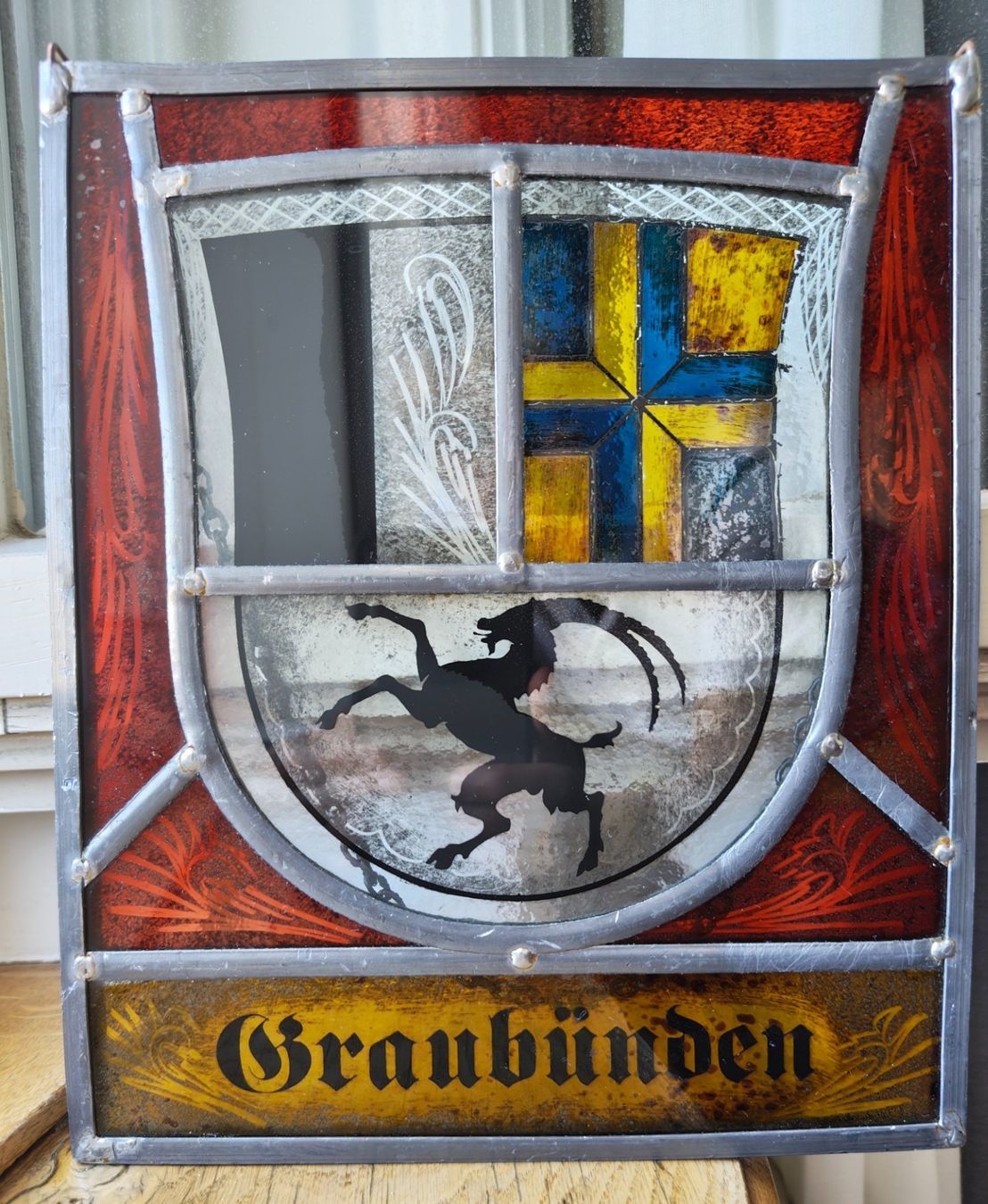 Sonstige Antiquitäten & Kunst: Wappenscheibe Darstellung von Graubünden – Gebraucht aus St. Gallen von Ricardo_Deals