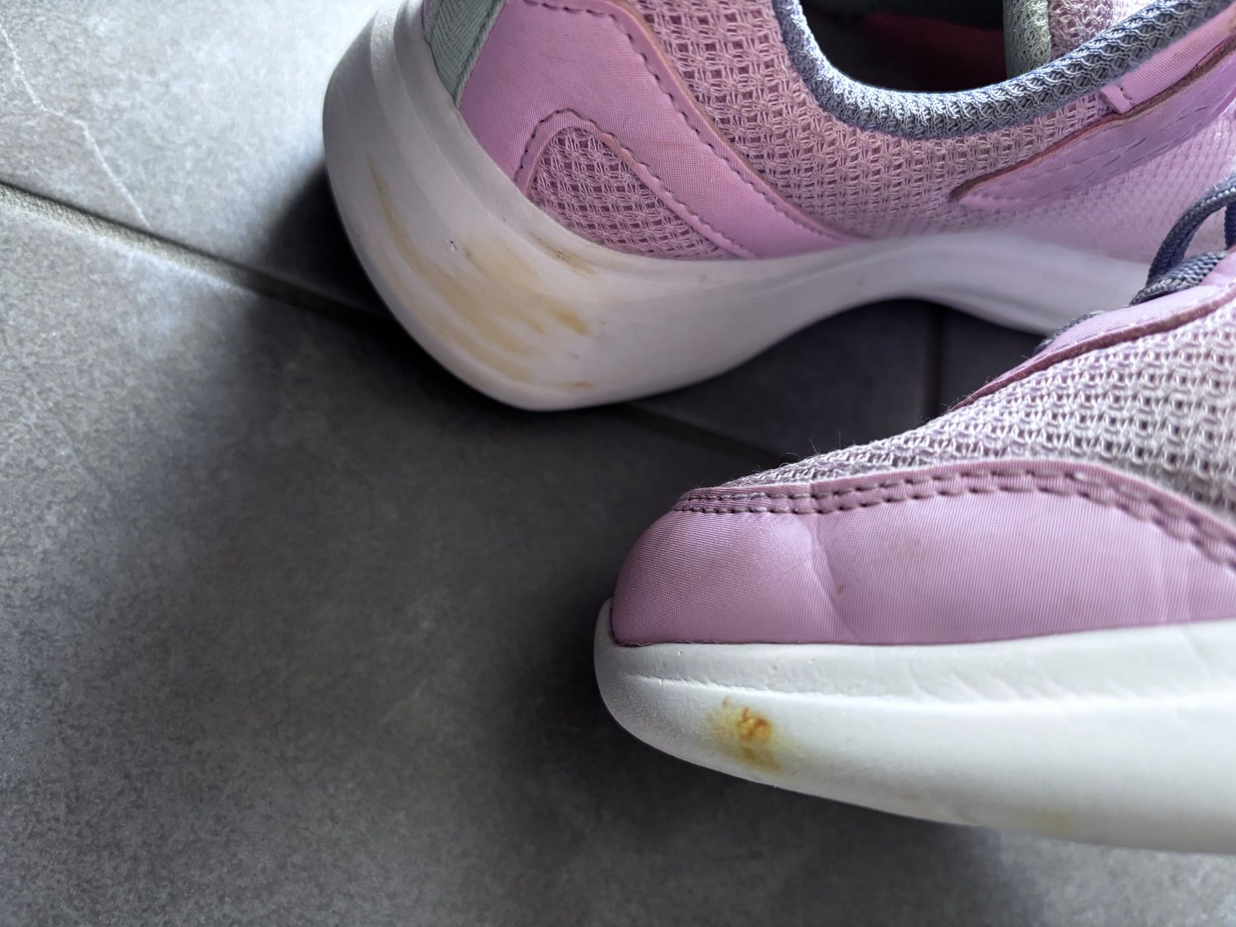 Skechers Schuhe für Mädchen: Turnschuhe Skechers 33 – Gebraucht aus Herzogenbuchsee von MoLa85 4