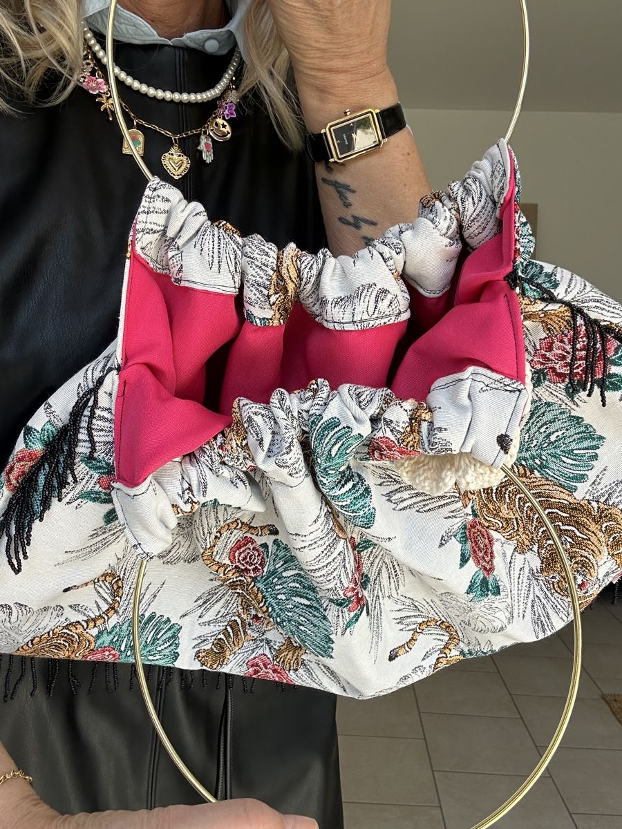 Borse da donna: Sac à main création unique  – Nuovo e nell'imballaggio originale da Dully venduto da Gaby_bkz2 1