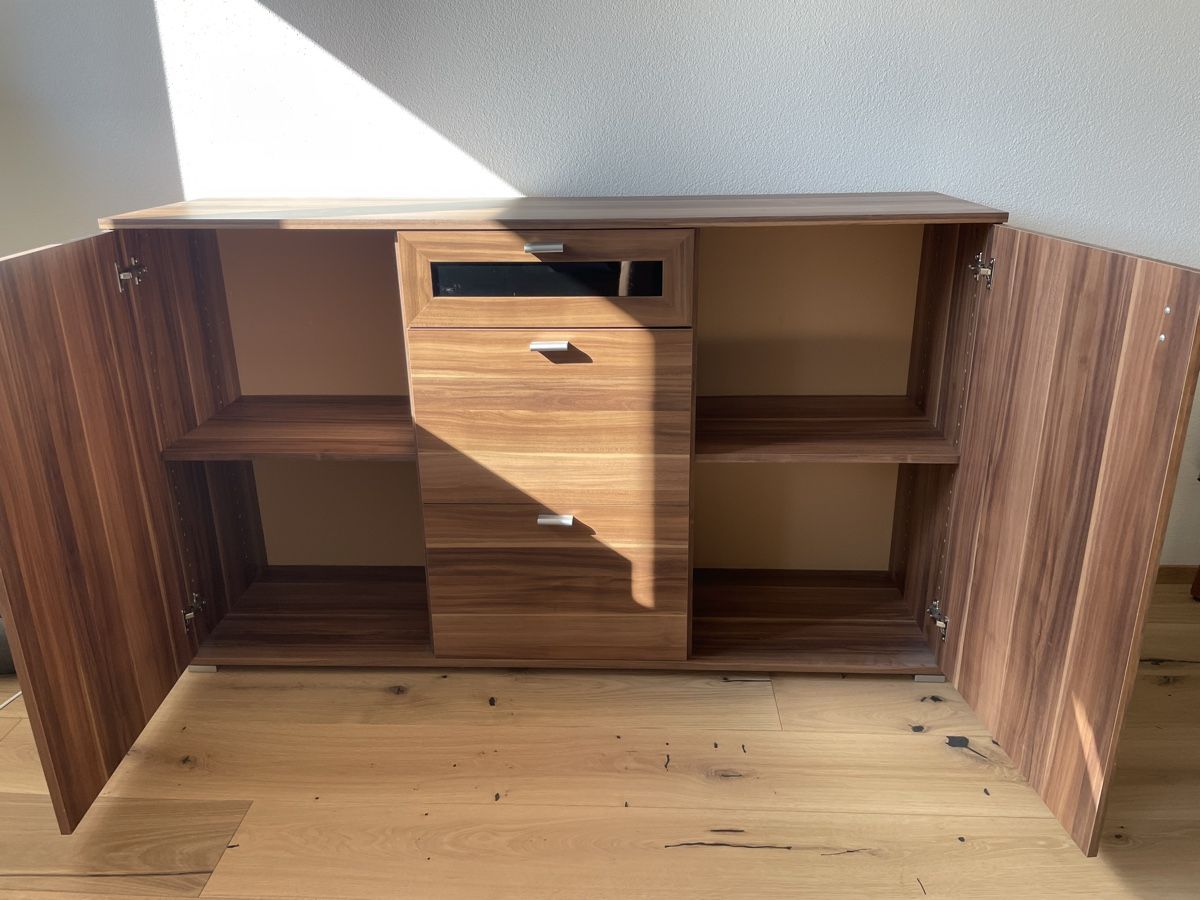 Cassettiere: Sideboard in Nussbaumoptik – Usato da Gränichen venduto da Miwei 3