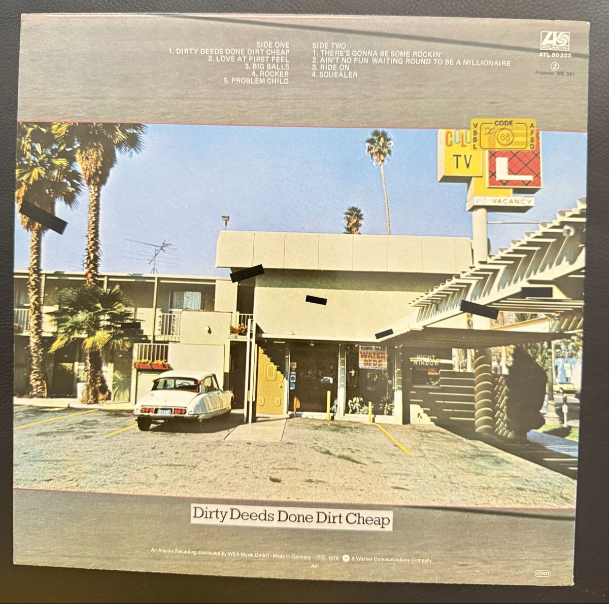 Vinyles: AC/DC Dirty Deeds Done Dirt Cheap Schallplatte – D'occasion à Goldach par Donpancho 1