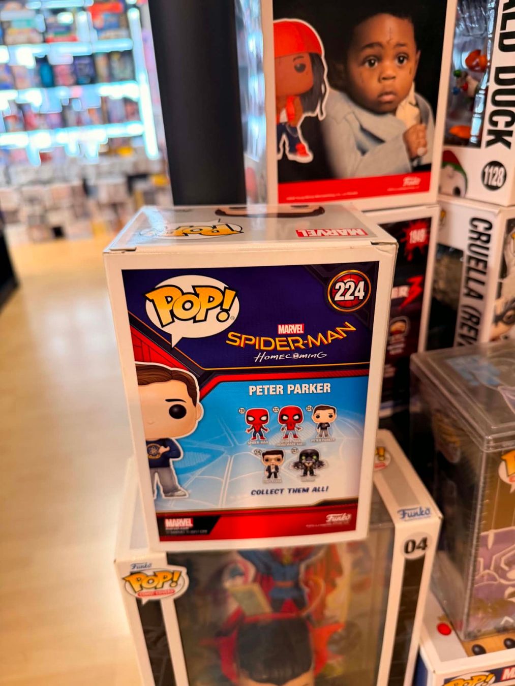 Funko Figurines: Funko POP 224 Peter Parker Spider-Man Homecoming – D'occasion à Giubiasco par Ticinerd 1