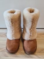 Ungetragene Lammfell Winterstiefel Stiefel Gr. 38 UGG