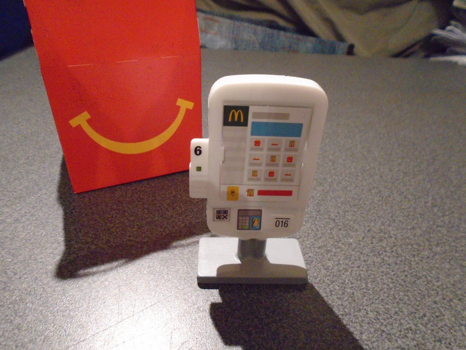 Mc Donald's Spielzeuge: Bestellterminal Mc Donalds – Neu und originalverpackt aus Zürich von Motzkuh