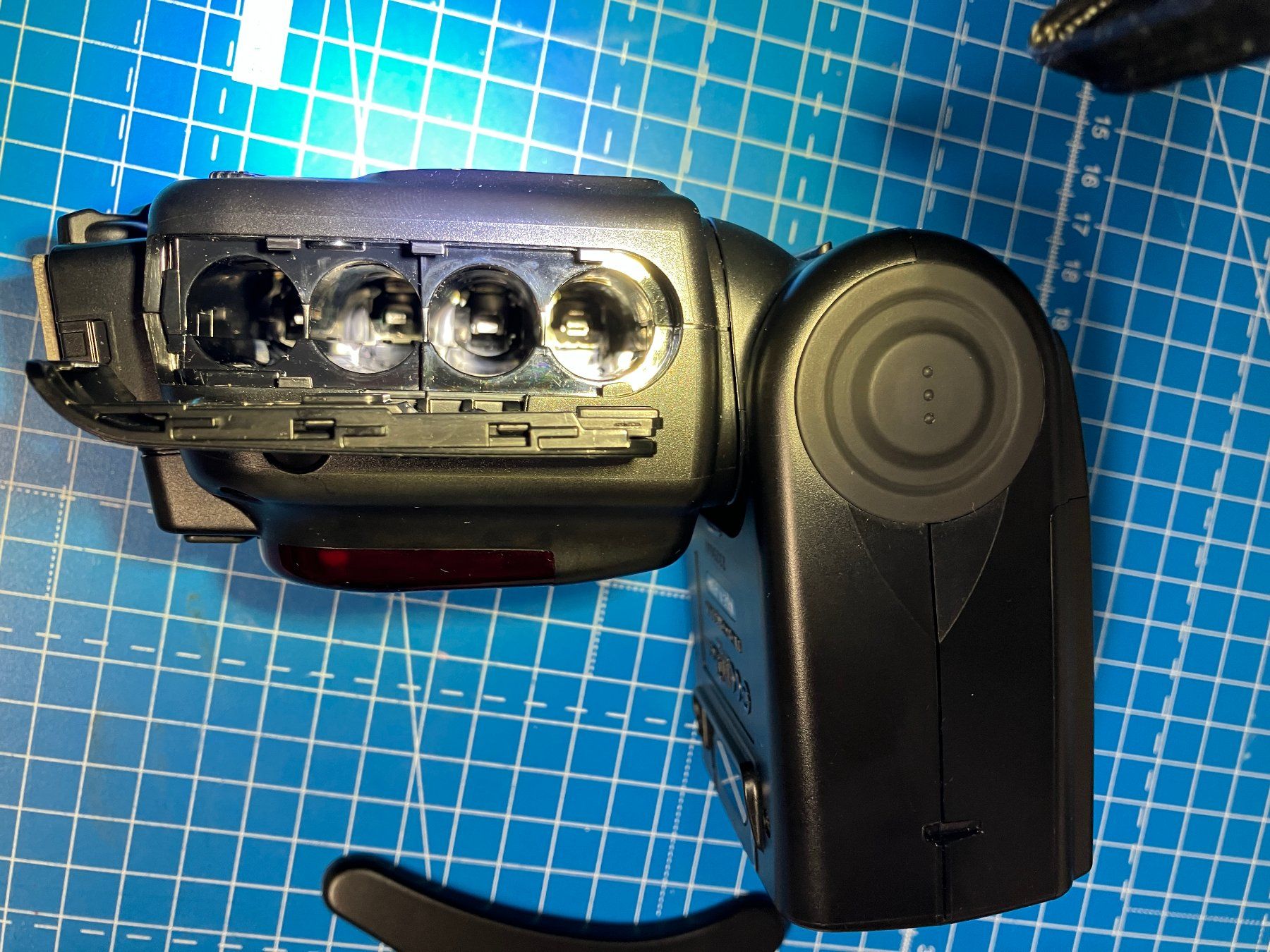 Nikon Flash: Nikon SB-900 – Nuovo (secondo la descrizione) da Brunnen venduto da Obw16 8