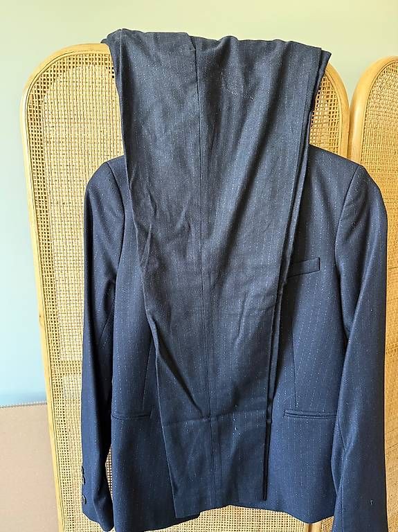 Completi & Tailleur: Sandro Blazer und Hosen, Grösse 38 – Usato da Wädenswil venduto da kar_bw9s 2