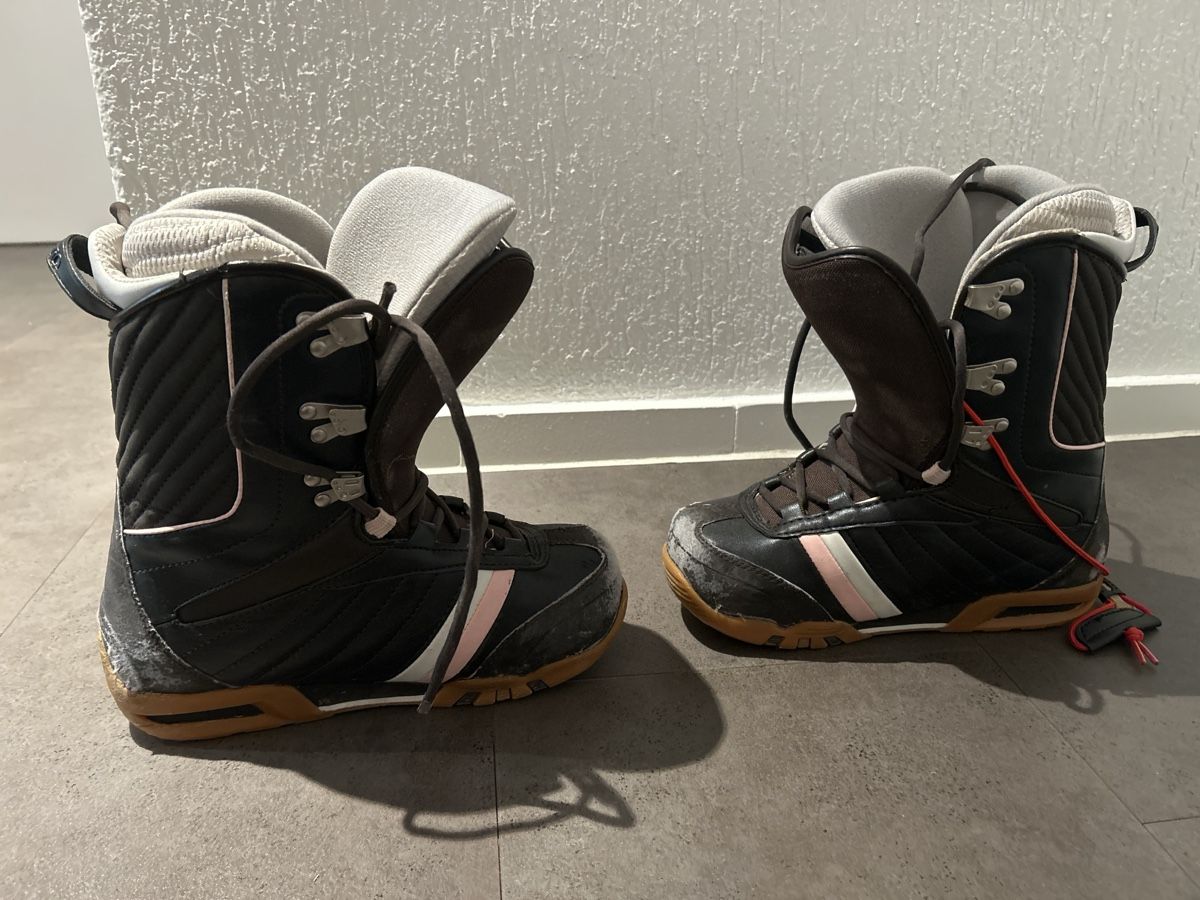Snowboard Nitro Scarpe da donna: Nitro Snowboard Boots Größe 40 2/3 – Usato da Dinhard venduto da Timo_Ge 3