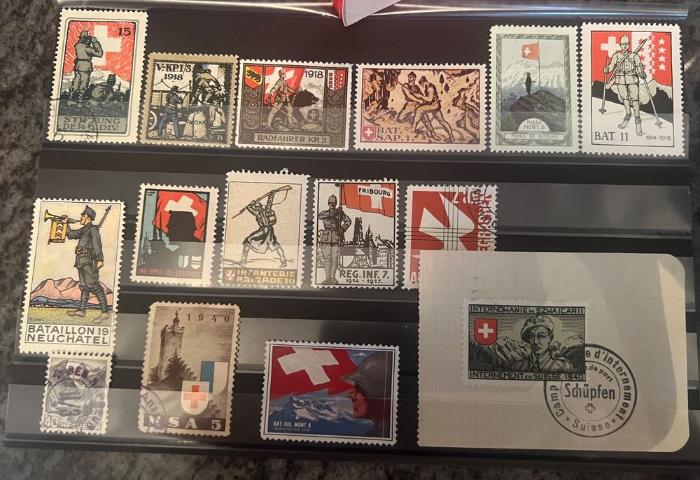 Tutti i francobolli: Interessante Soldatenmarke in Steckkarte. – Usato da Münchenbuchsee venduto da dani1113