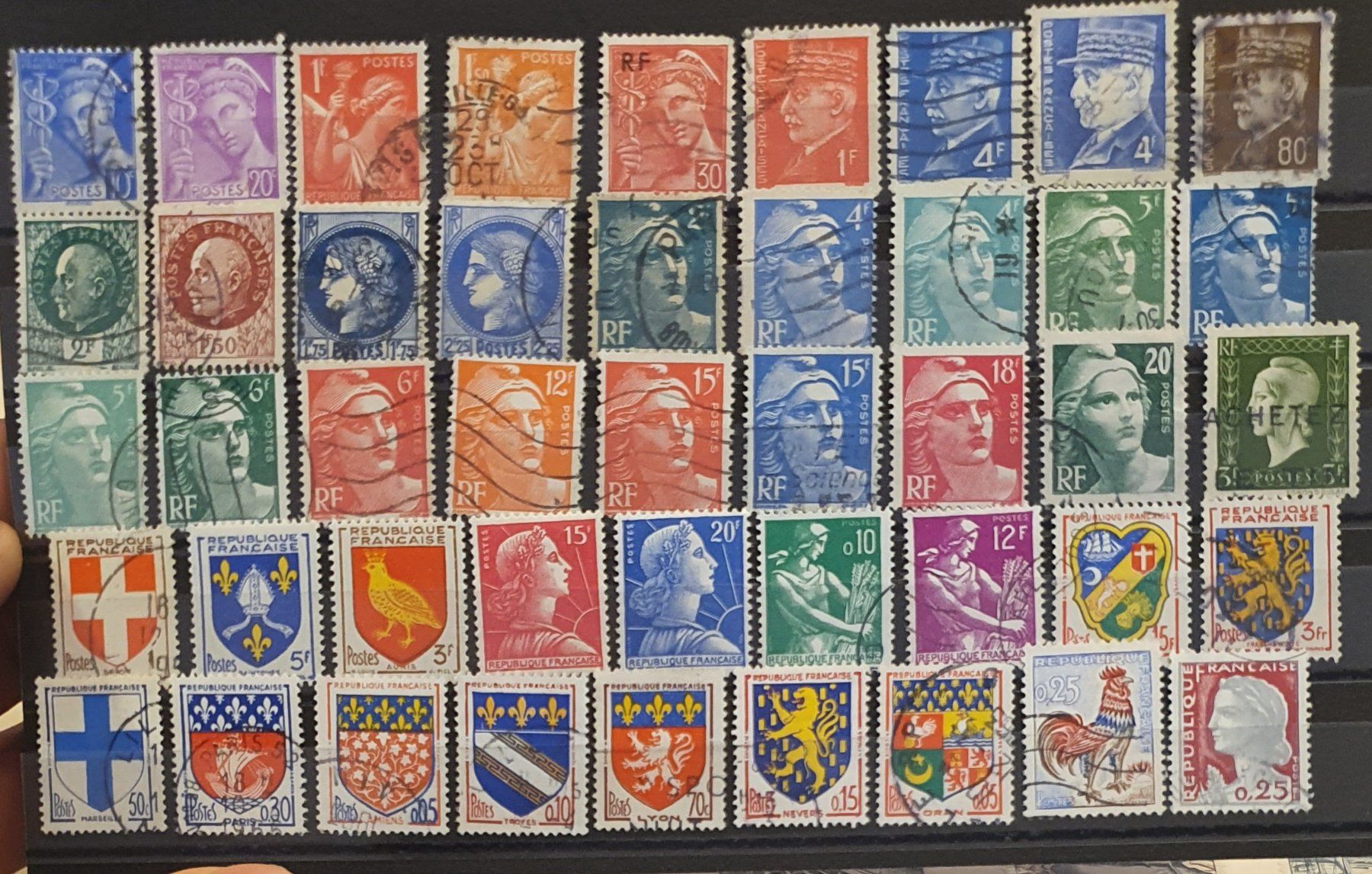 Tutti i francobolli: Lot Frankreich – Usato da Balgach venduto da SIMEON27