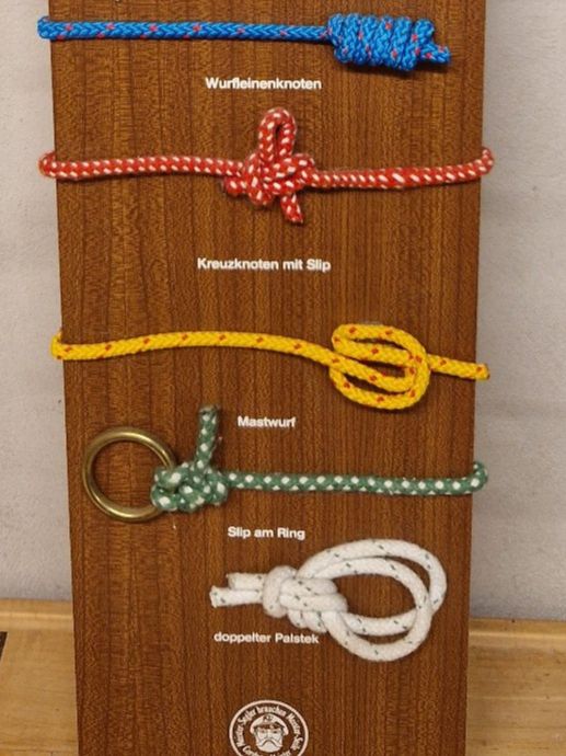 Tutte le decorazioni: Vintage Knotentafel – Usato da Gstaad venduto da Ise_129ch 2