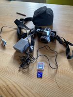 Olympus OM-D E-M10 Kamera mit Objektiv und Zubehör Silber