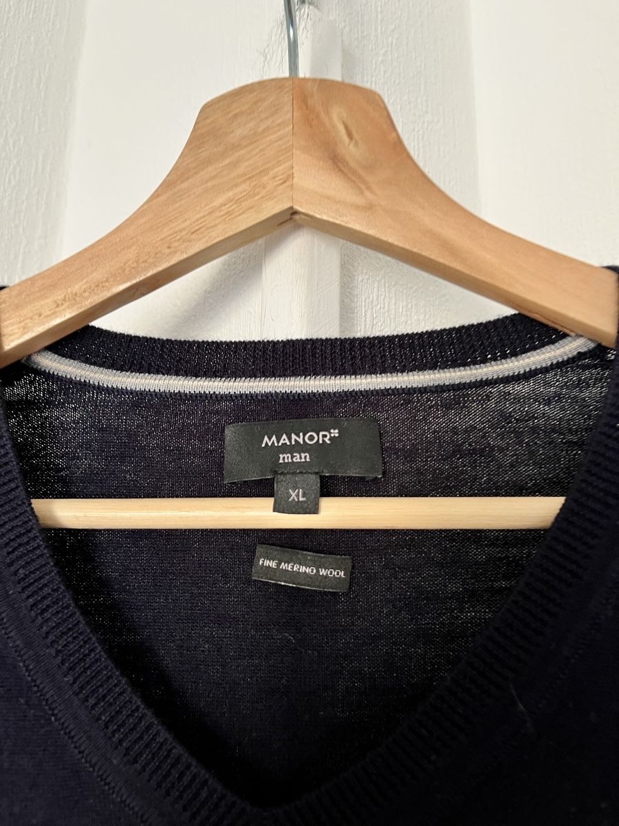 Manor Pulls & Sweat-shirts: Manor Man Pullover V-Neck Size XL Navy Merino Wool – D'occasion à Lausanne par Danash 2