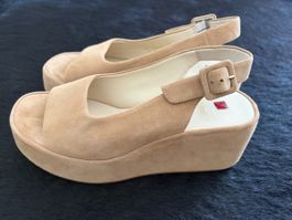 HÖGL Sandalen beige Wildleder Keilabsatz Grösse 38 neuwertig