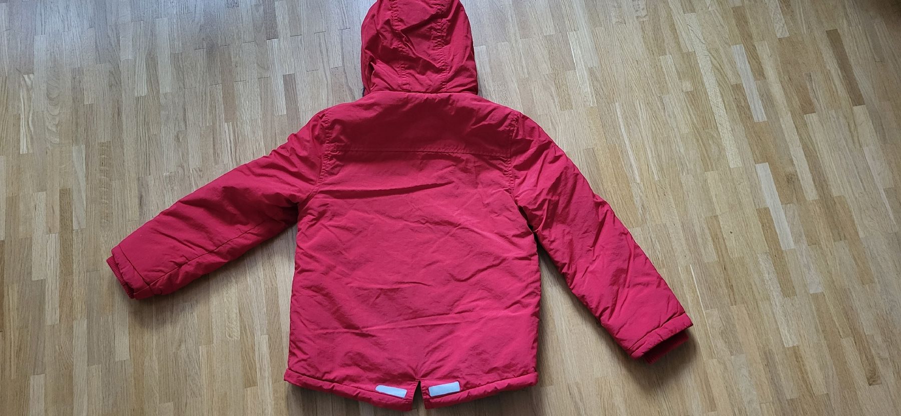 Jacken & Mäntel: Winterjacke rot Kids 128cm – Gebraucht aus Oberwil BL von Manue1974 5