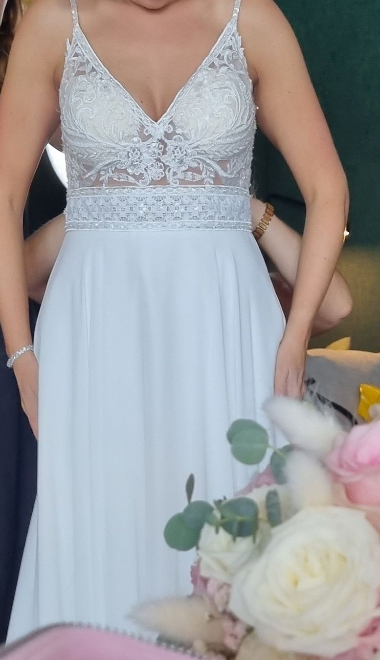 Vestiti: Brautkleid – Usato da Zug venduto da Sele92