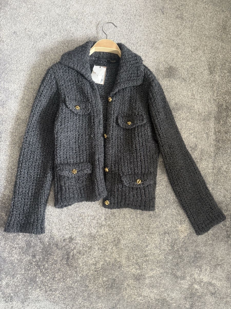 Massimo Dutti Jacken: Massimo Dutti Wool Cardigan - New with Tags - Size M – Neu und originalverpackt aus Montreux von jvo_vg8n