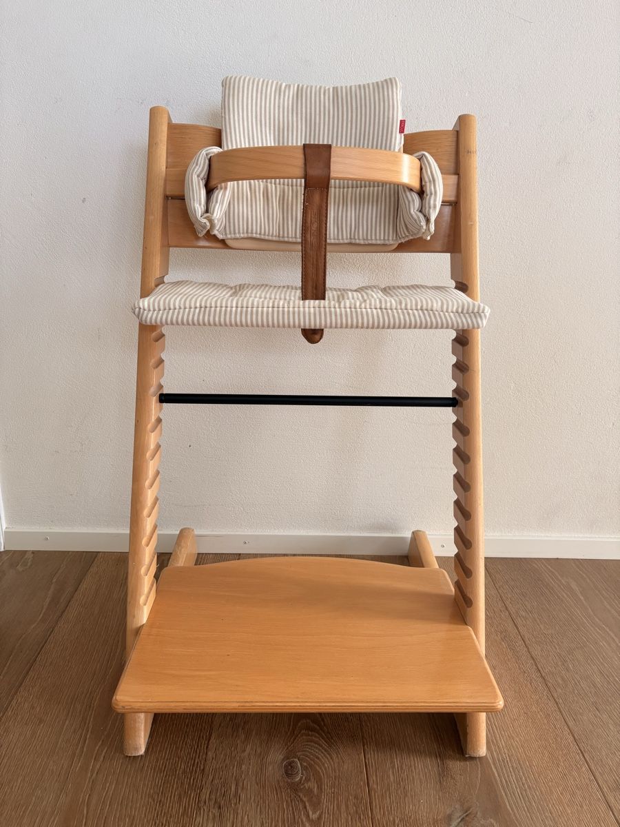 Stokke Hochstühle: Stokke Tripp Trapp Hochstuhl – Gebraucht aus Erlenbach ZH von K0f2iY