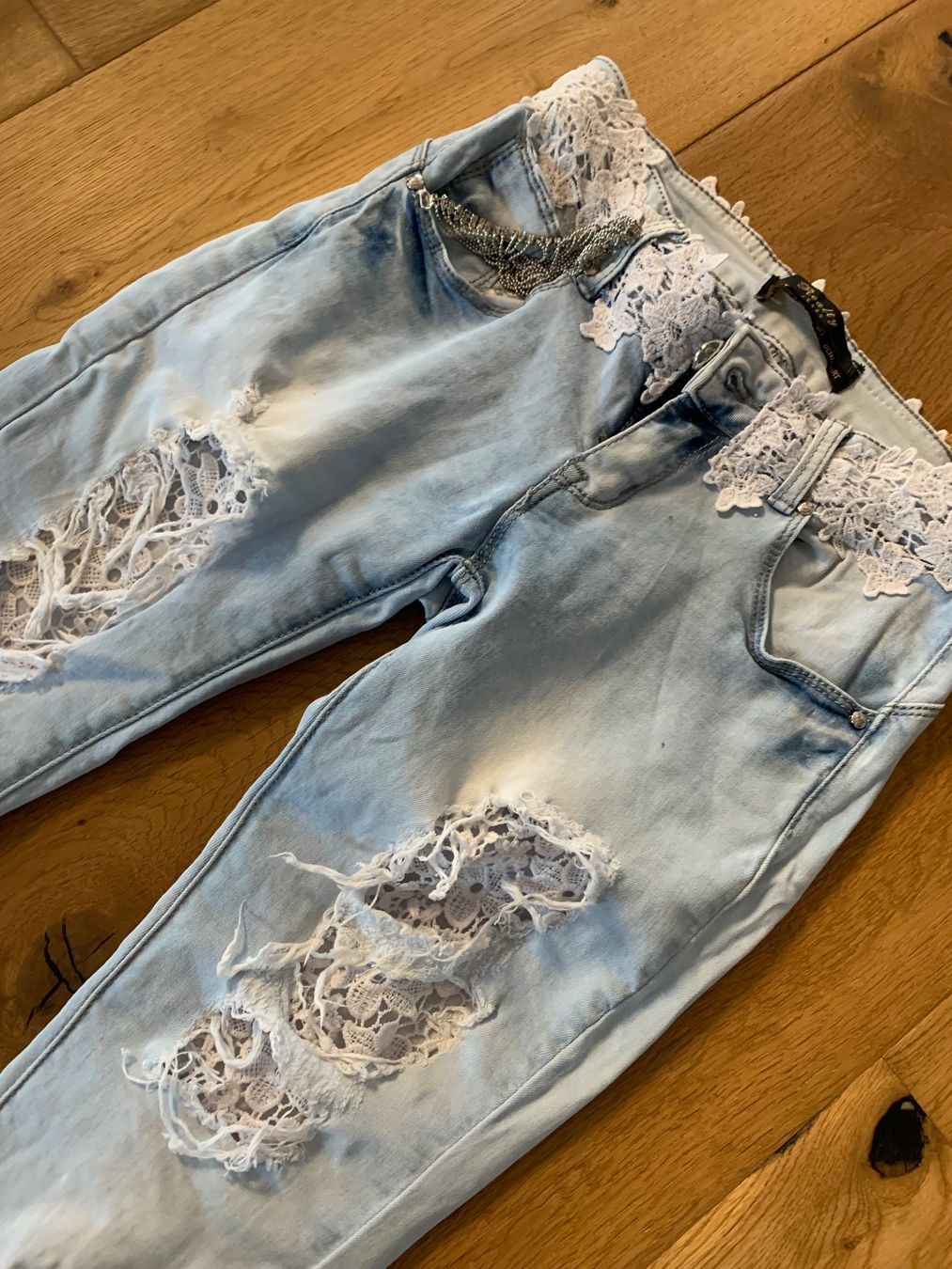 Jeans: Destroyed Jeans XS/34 – Usato da Niederbipp venduto da Domenicana1984 1