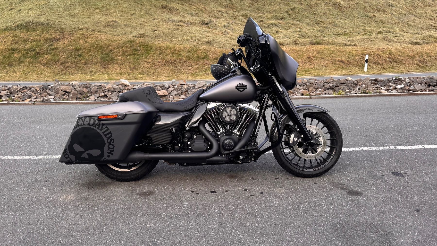 Harley-Davidson Touring: Street Glide 103 Stage 2 – Usato da Sarnen venduto da b.88 5