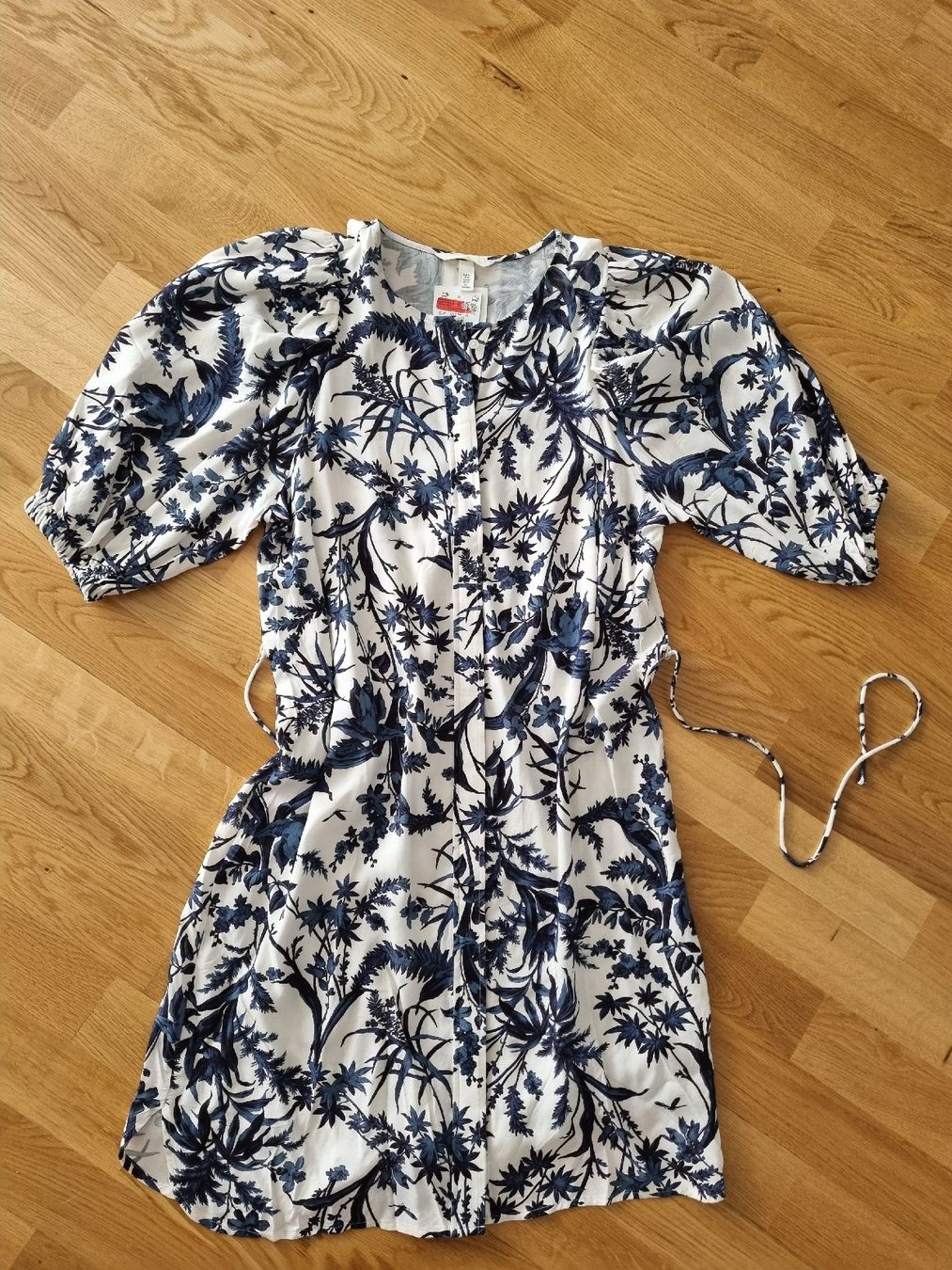 H&M Vestiti: kleider – Nuovo (secondo la descrizione) da Bern venduto da Ana0144