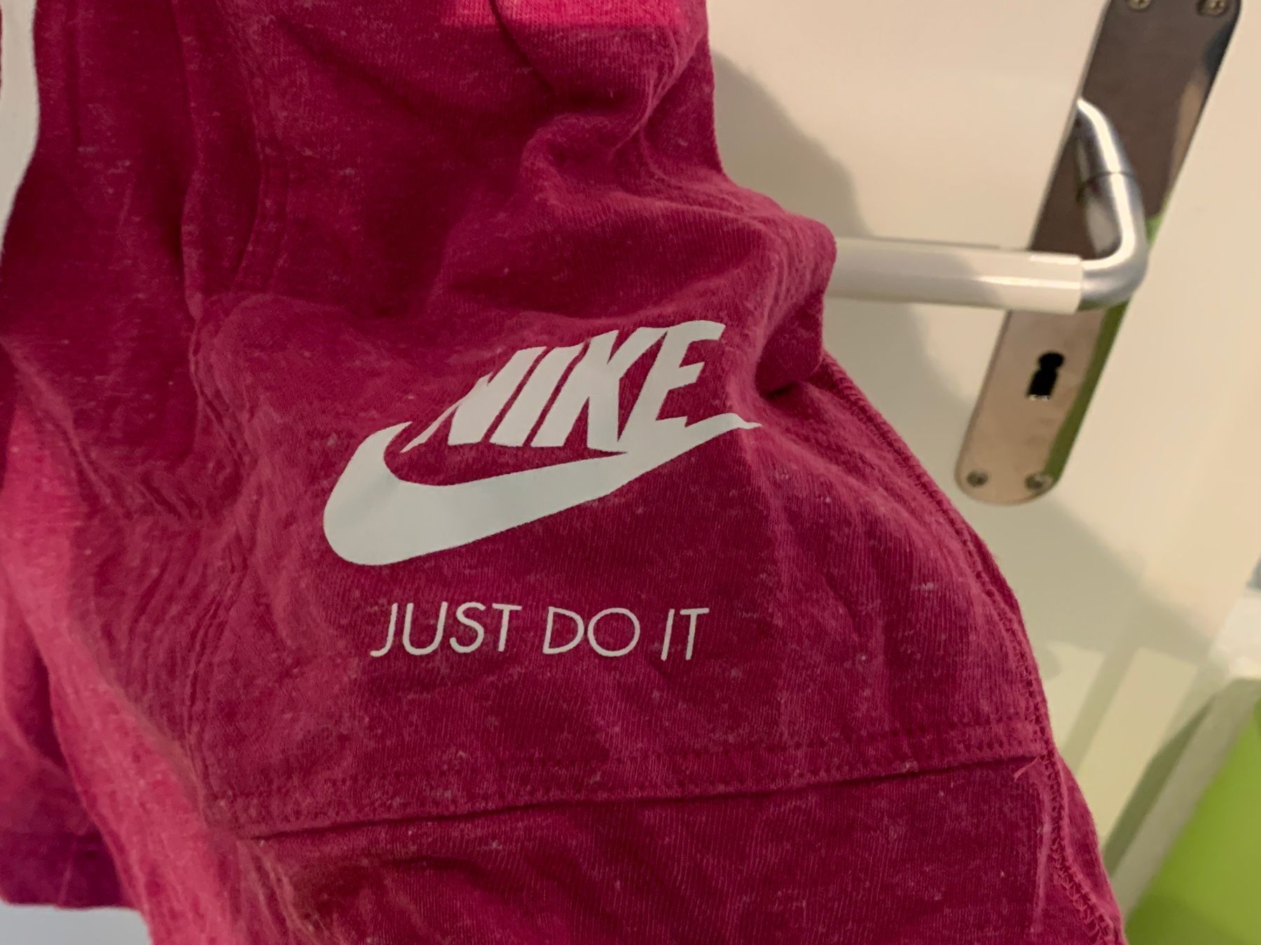 Nike Tute: NIKE JUMPSUIT GRÖSSE S – Usato da Zufikon venduto da SULMI02 8
