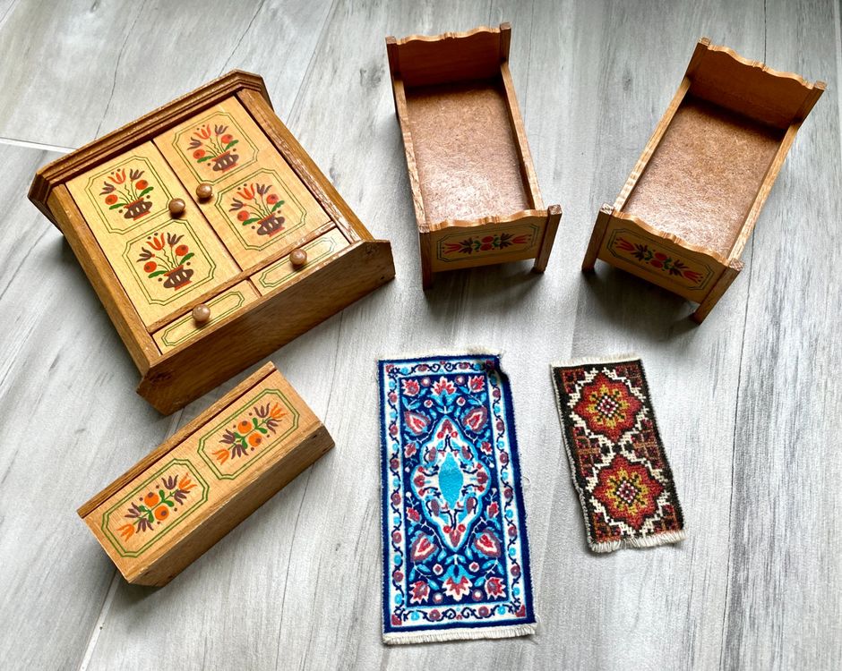 Puppenhaus Badezimmer-Möbel Aus Holz – 5-teilig (Toilette, Badewanne, Waschbecken, Duschkabine, Ablagetisch), Für Kinder Ab 3 Jahren