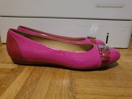 GEOX respira ballerine, 36, cuir vernis, petite tache