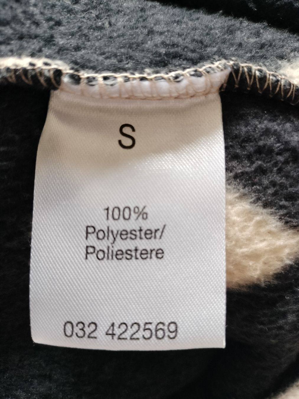 Maglioni & Felpe: Warme Winterfleece Jacke mit Muster, Grösse S – Nuovo (secondo la descrizione) da Dulliken venduto da Wildolivetree 2