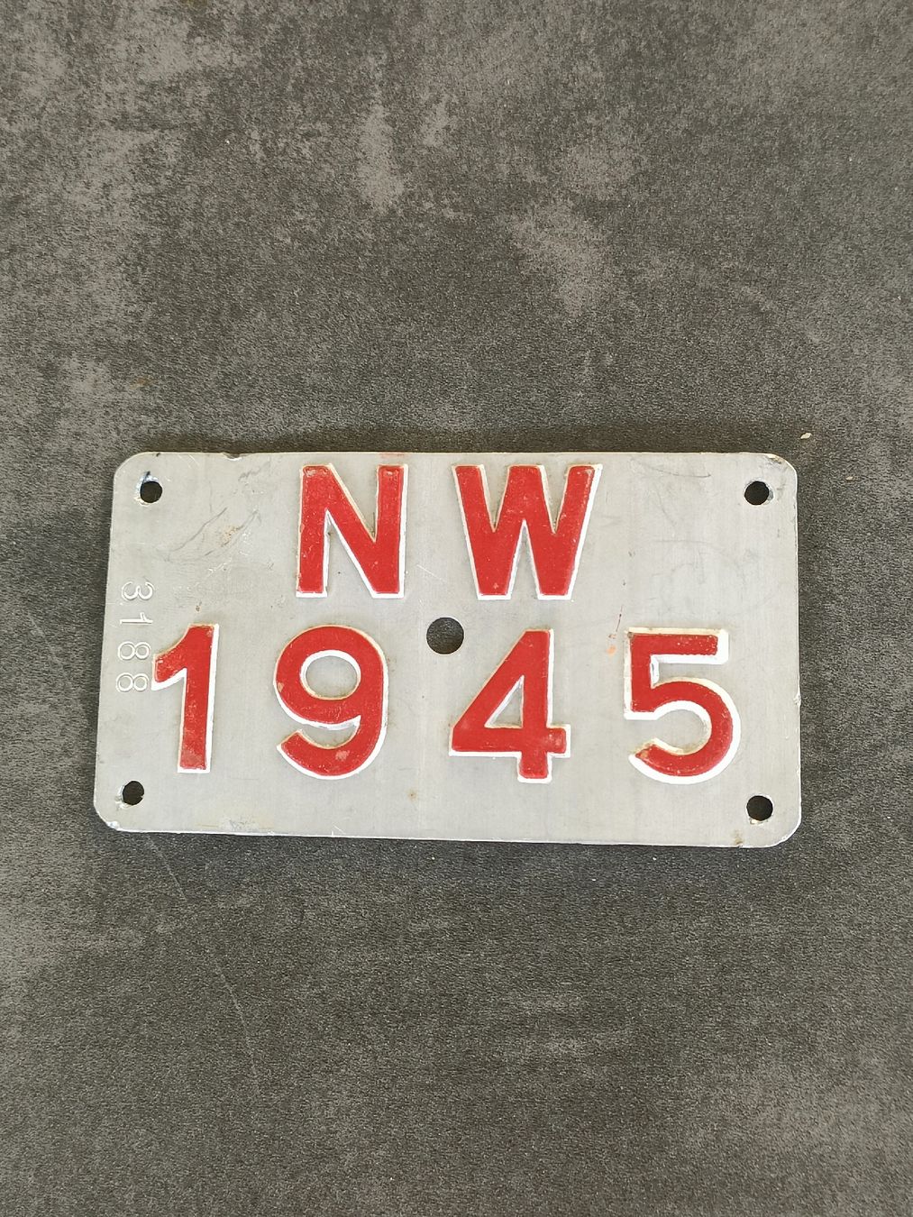 Insegne: Fahrrad Kennzeichen Nidwalden 1945 – Usato da Brugg AG venduto da Ente015