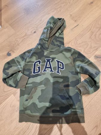 GAP Hoodie, 120