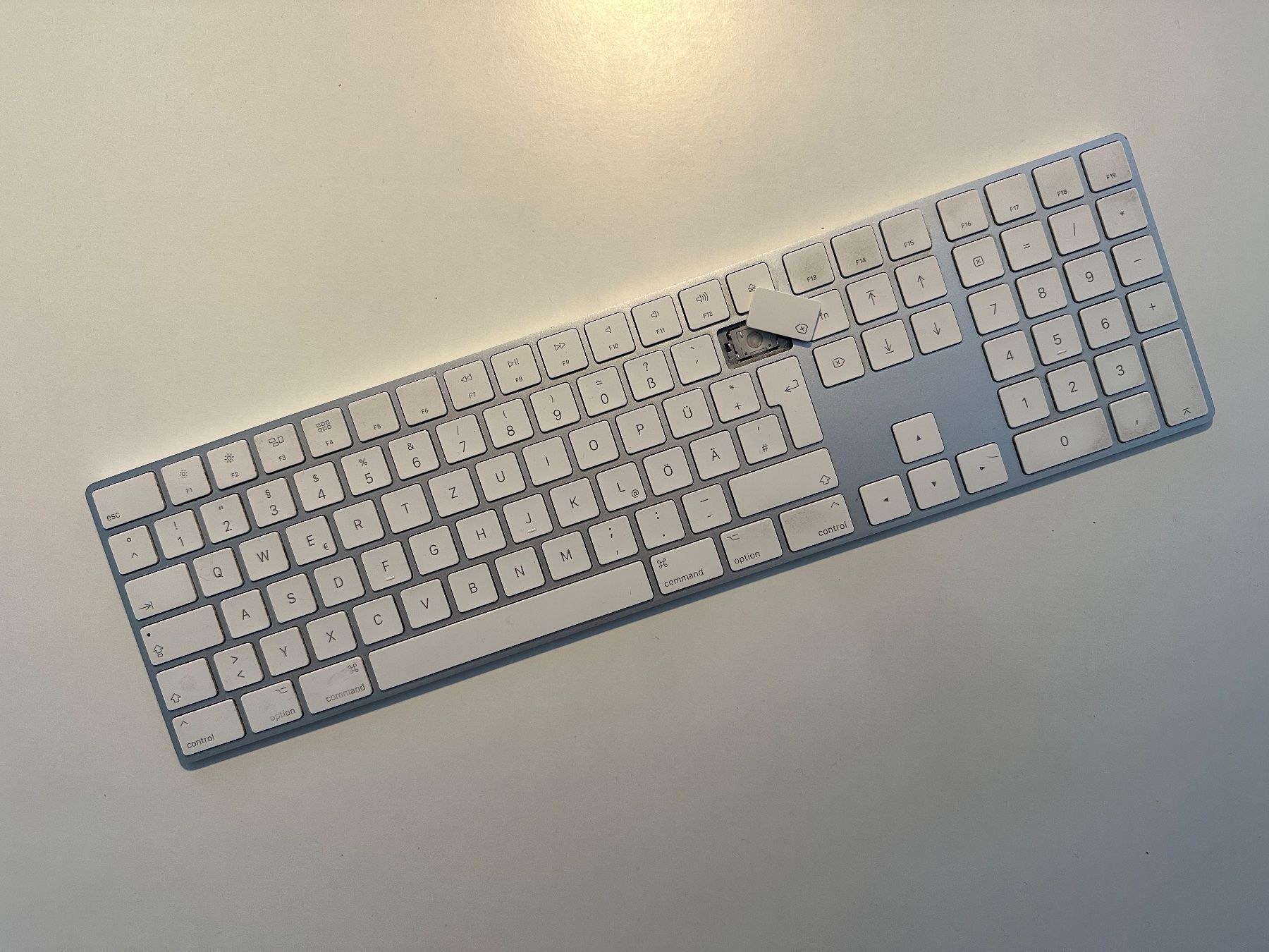 Apple Tastiere: Apple Tastatur A1843 – Usato da Basel venduto da Roooooon