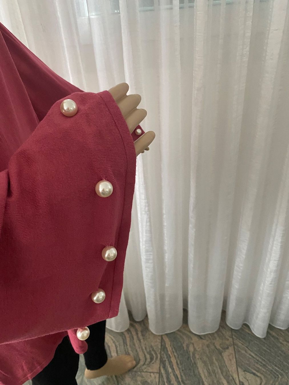 Maglioni & Felpe: MUST HAVE - stylischer Pullover mit Perlen, Beere, 48/50 – Nuovo e nell'imballaggio originale da Winkel venduto da ferrari2022 1