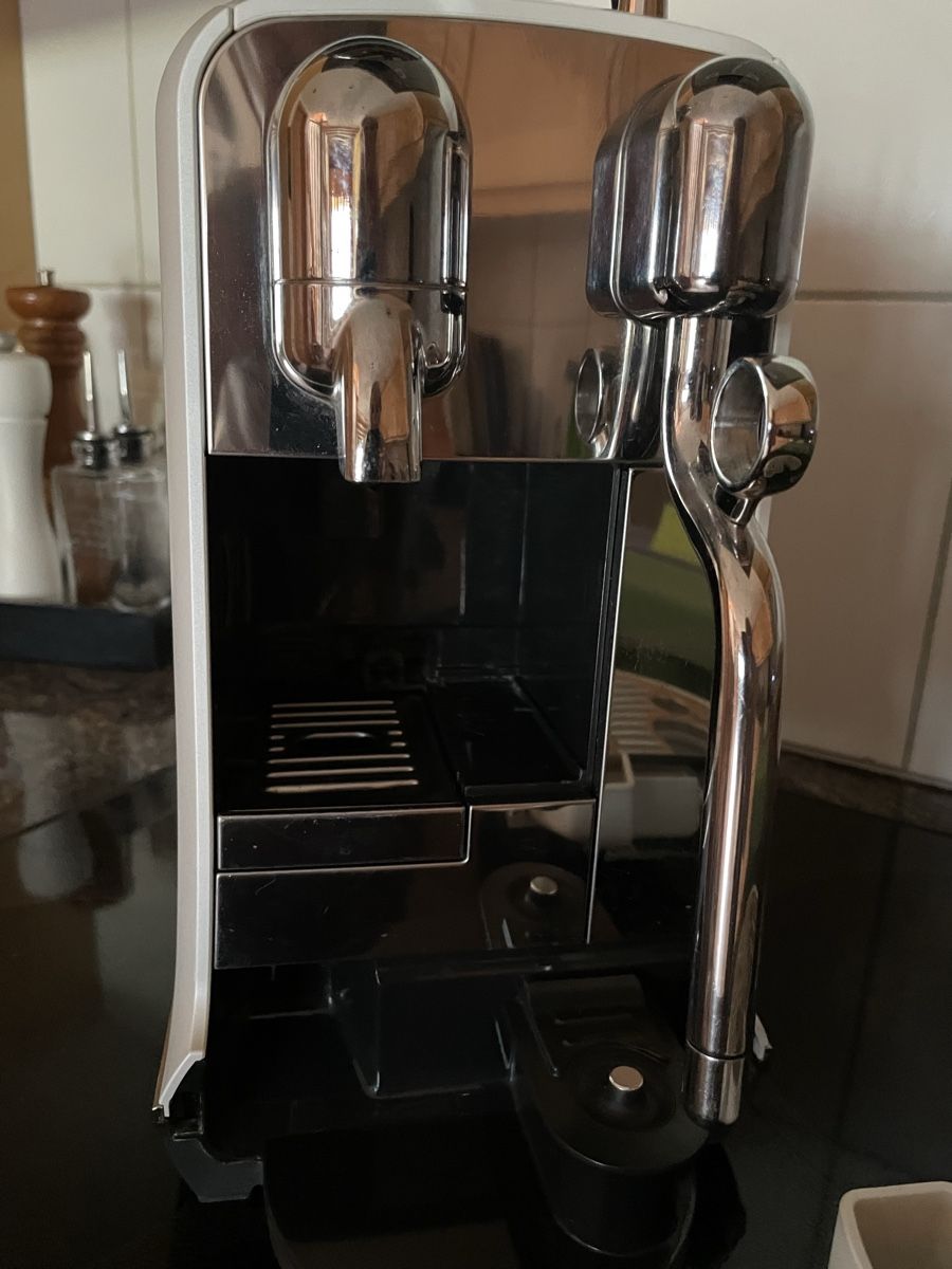Nespresso Macchine per caffè & Macchine per espresso: Nespresso Creatista Plus – Usato da Scharnachtal venduto da Berge1 3