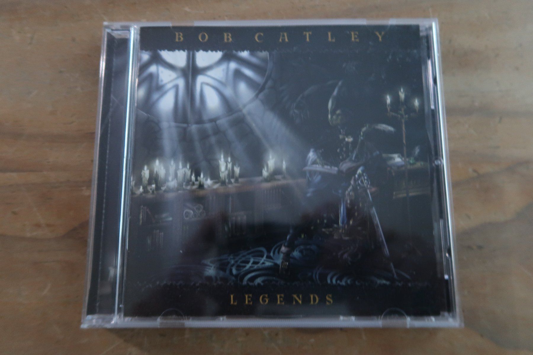 CD: BOB CATLEY - LEGENDS - MAGNUM - CD – Usato da Basel venduto da Patiscat