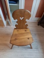 Chaise provenant du centre de la Suisse datant de 1828