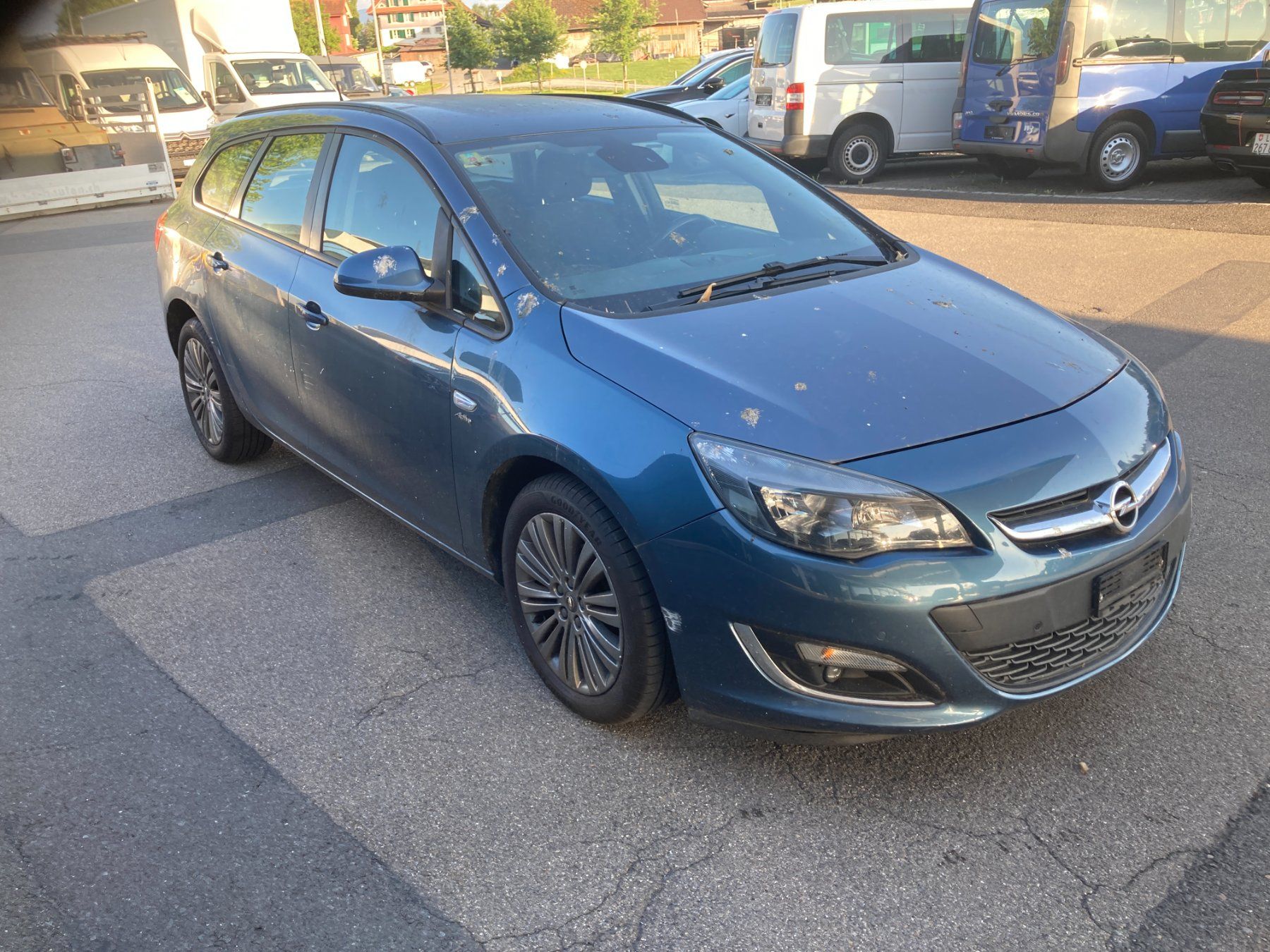 Opel Autos: Opel Astra J 14  für Export oder Bastler – Gebraucht aus Cham von WB2223 1