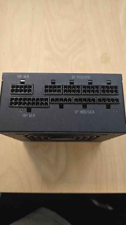 Custodie: Cooler Master V850 SFX Gold – Usato da Zürich venduto da MirkoOezen 1