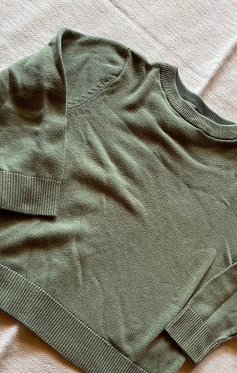 Pullover & Sweatshirts: Langarmshirt Baumwolle 98 – Gebraucht aus Därstetten von yas_pb5r