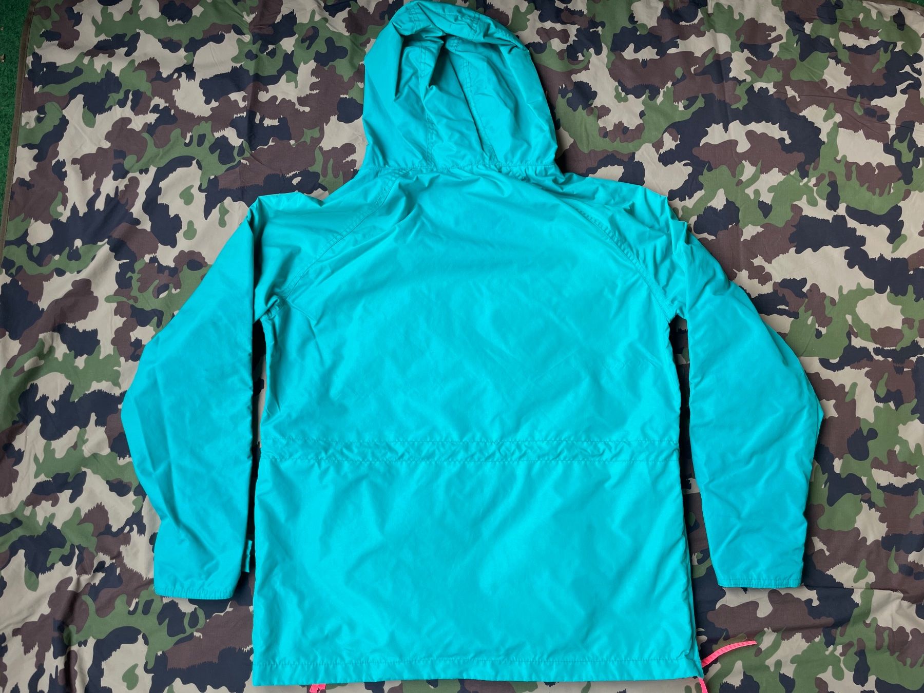 Columbia Giacche: Vintage 90s Columbia Jacket Sz S – Usato da Zürich venduto da le_souk 1
